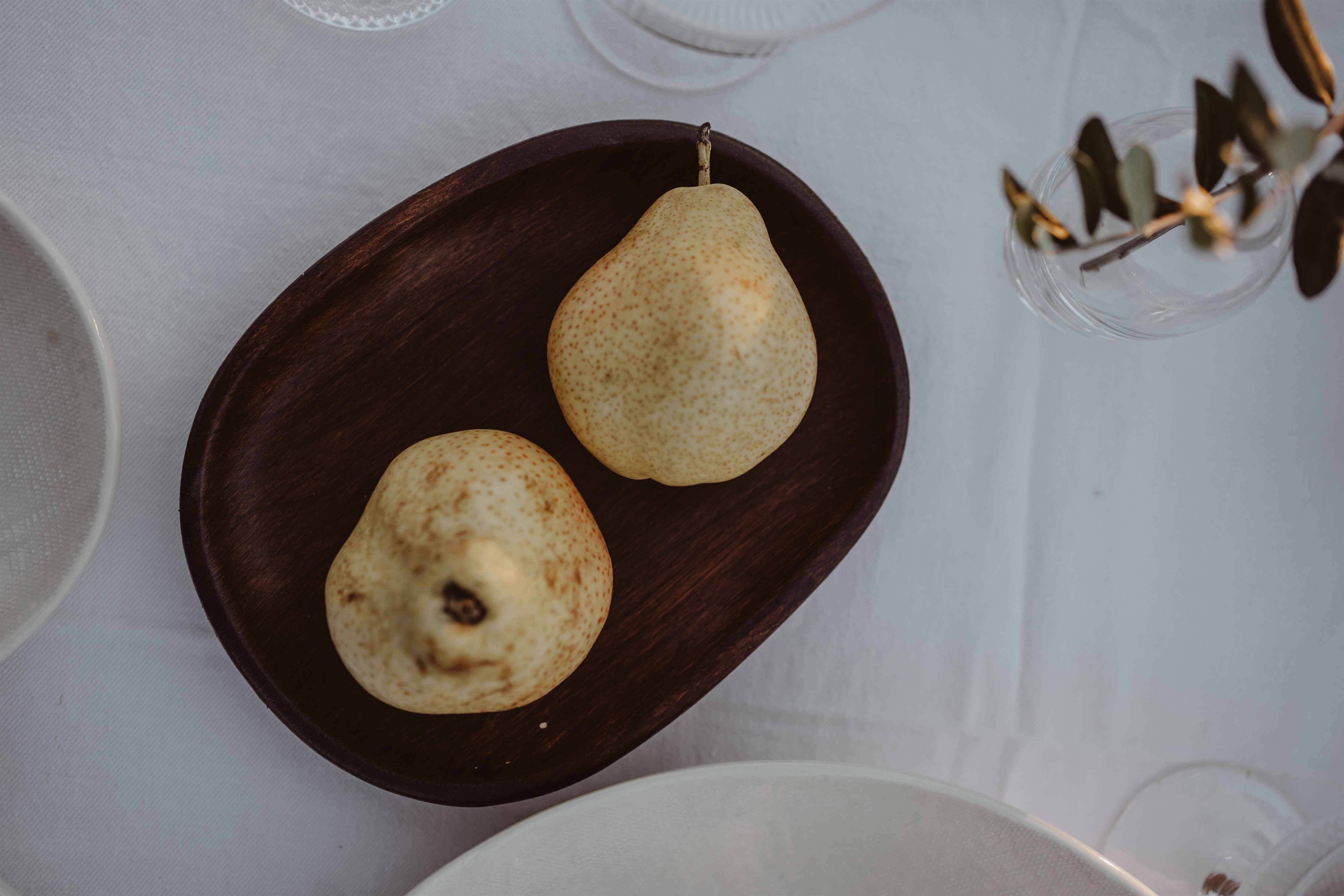 WOODEN SERVING PLATES