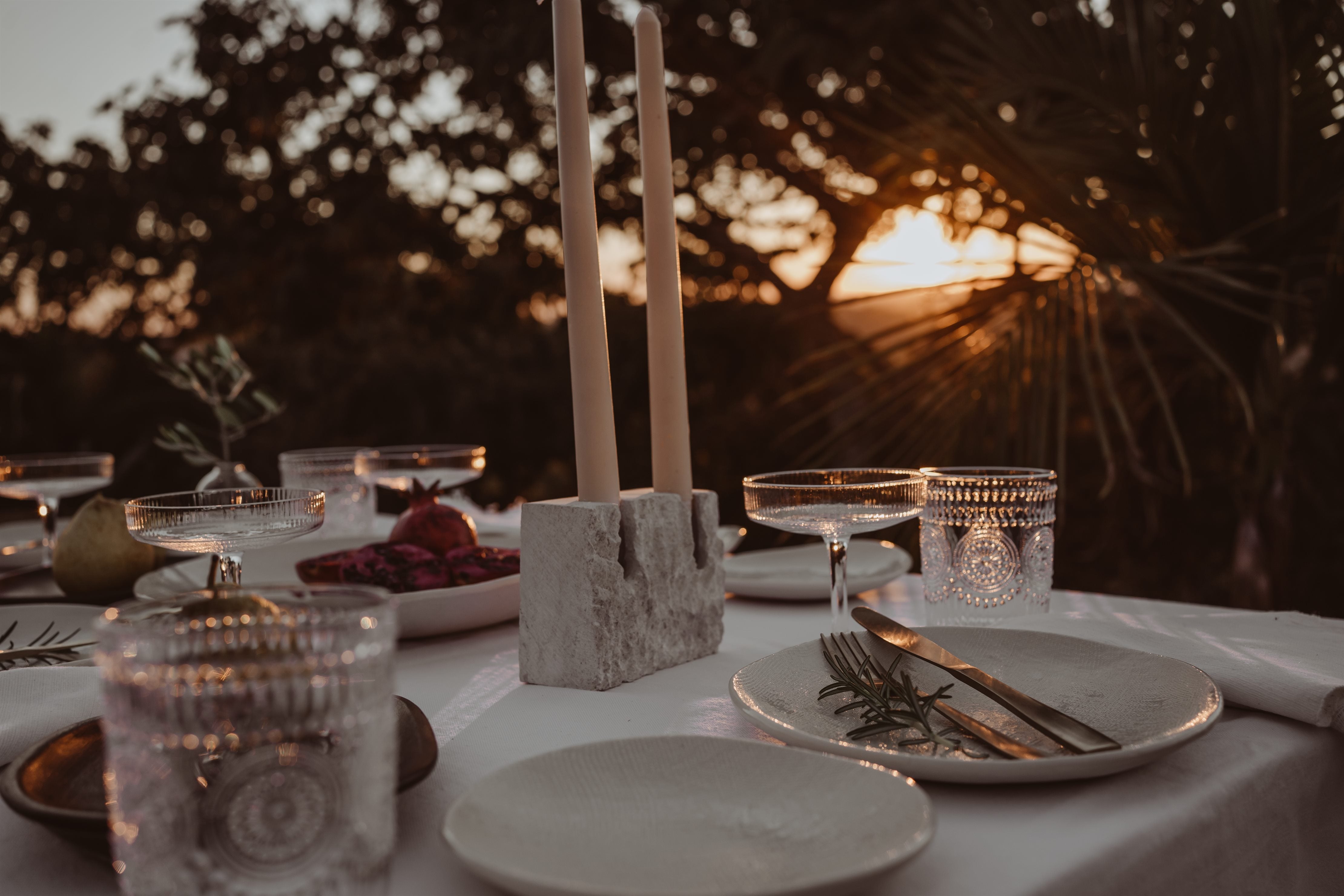 DUAL CANDLE HOLDER